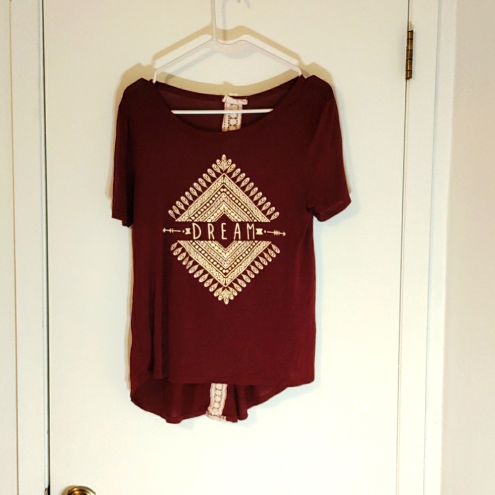 Soft maroon detailed top